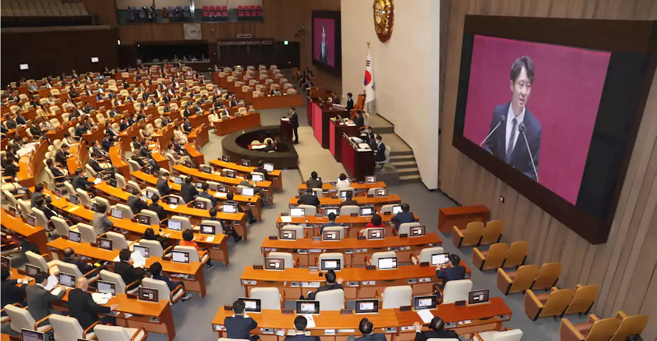 나흘간 100명 토론 전원위, 이탄희 '반성'으로 시작