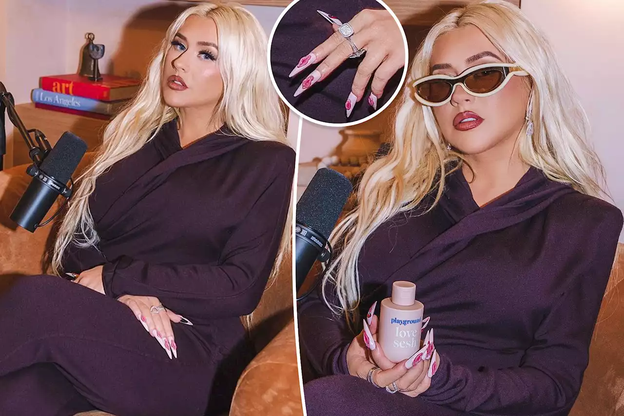 Christina Aguilera rocks vagina-themed nails for ‘Call Her Daddy’ podcast