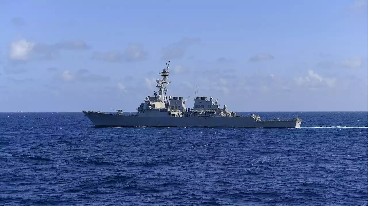 Tensions à Taïwan : la Chine simule un 'bouclage' de Taïwan, Washington déploie un destroyer