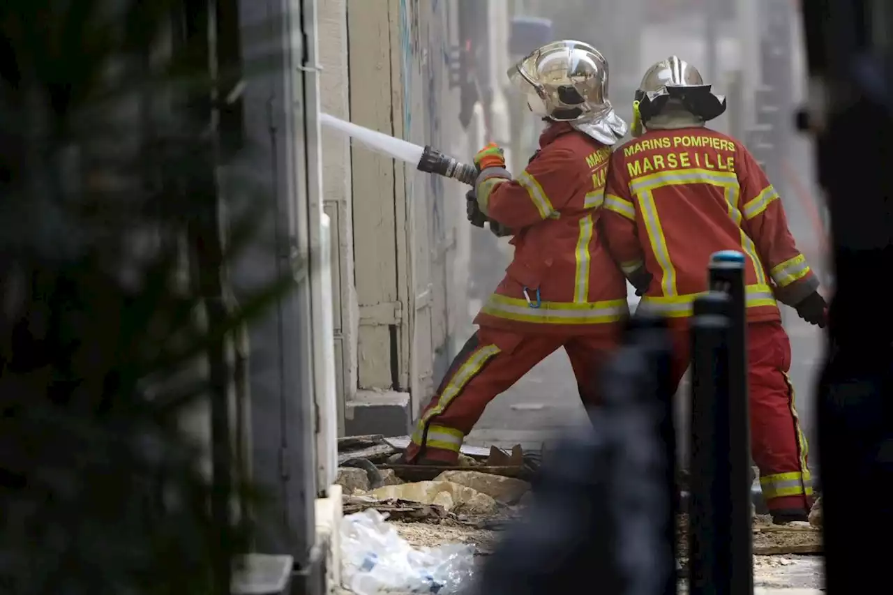 Immeuble effondré à Marseille : « une course contre le temps », comment travaillent les marins-pompiers ?