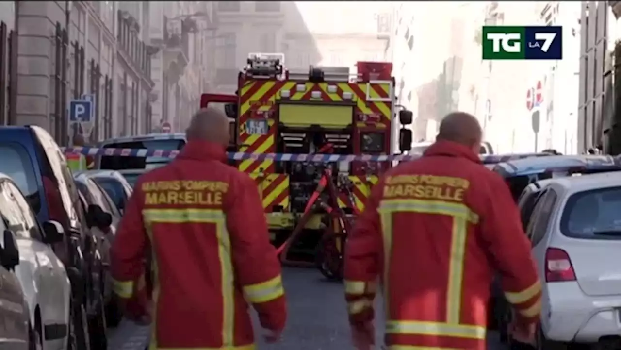 Marsiglia, trovati due corpi sotto le macerie della palazzina crollata