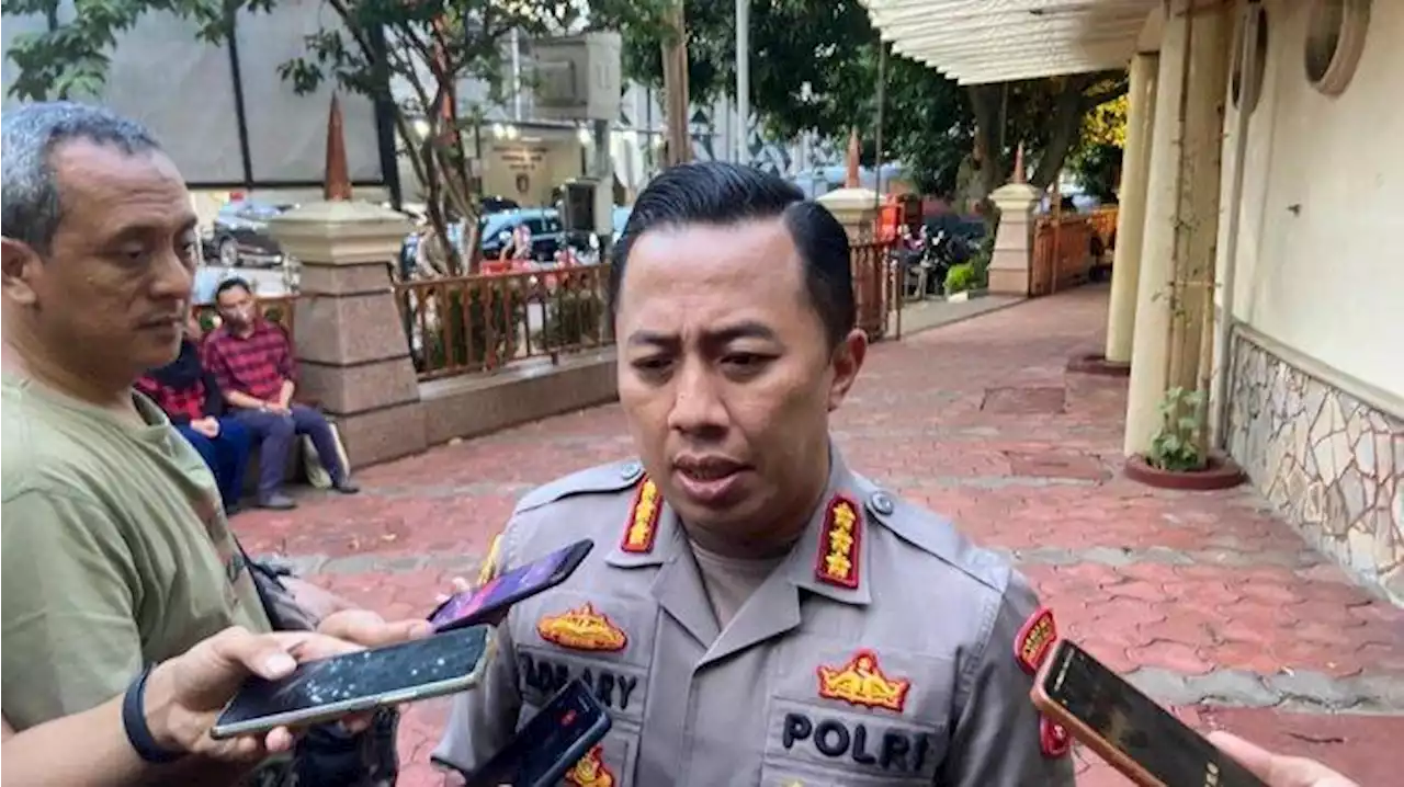 Polisi Duga Sudah Ada Korban yang Transfer Uang ke Barcode QRIS Kotak Amal Palsu - Tribunnews.com