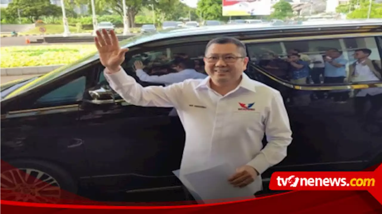 Hary Tanoe Berkunjung ke Golkar, Ketum Perindo: Masuk Dahulu Ya!