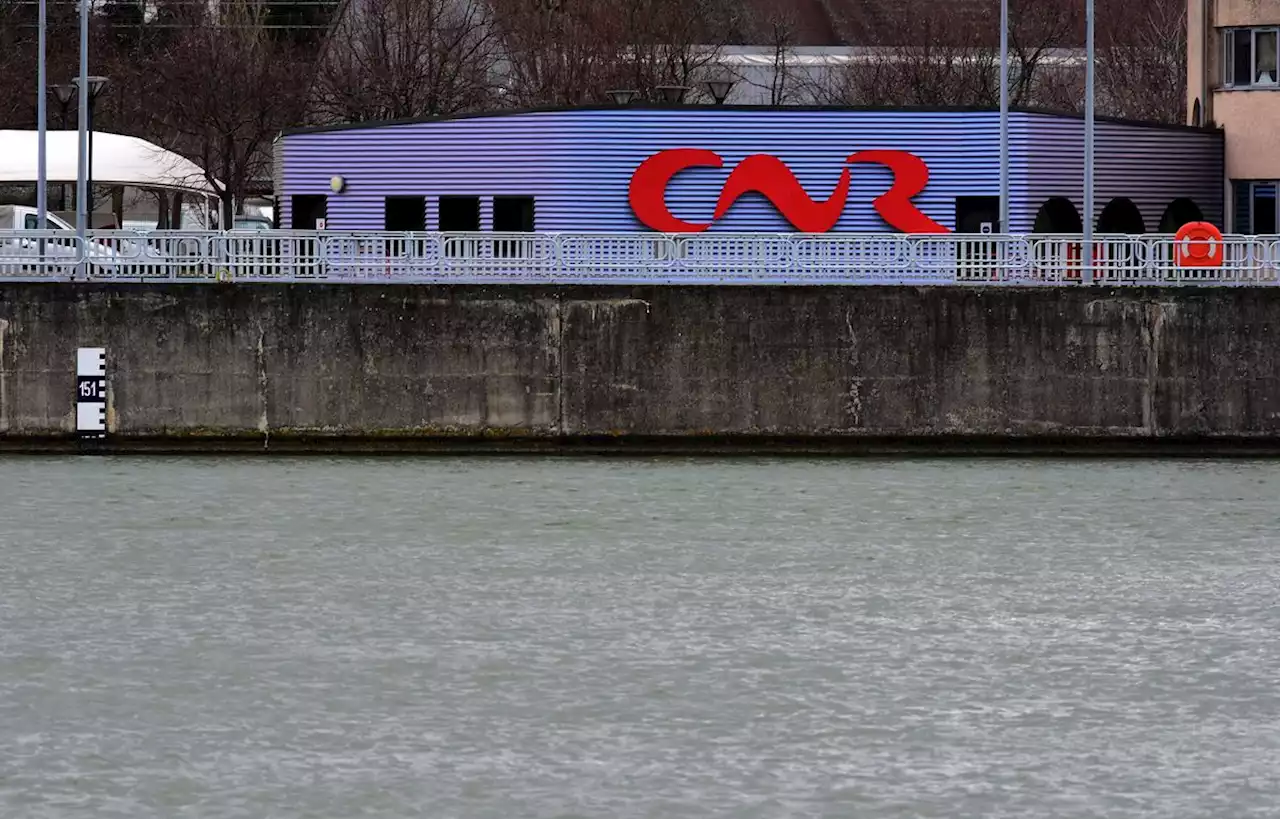 Reprise de la navigation sur le Rhône après une grève pour les retraites