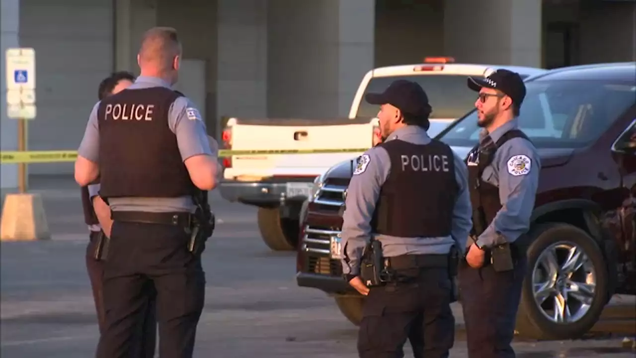 Ford City shooting: Man shot to death in Ross parking lot, Chicago police say