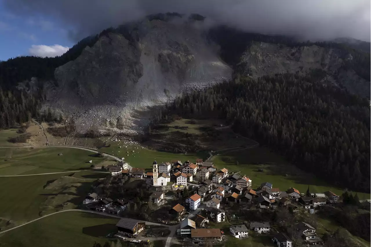 Bergsturz in Brienz GR – Sie planen, wegen Millionen Tonnen Gestein das Dorf zu evakuieren