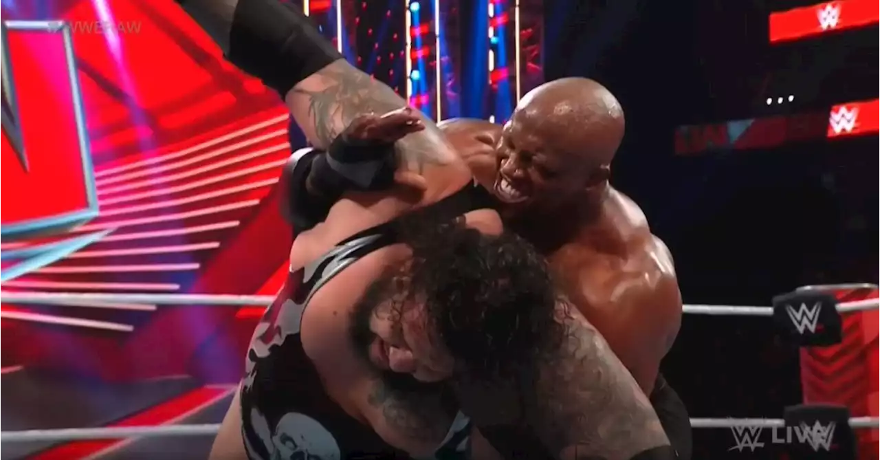 Raw: Behemoths Bobby Lashley, Bronson Reed Battle to Double Countout