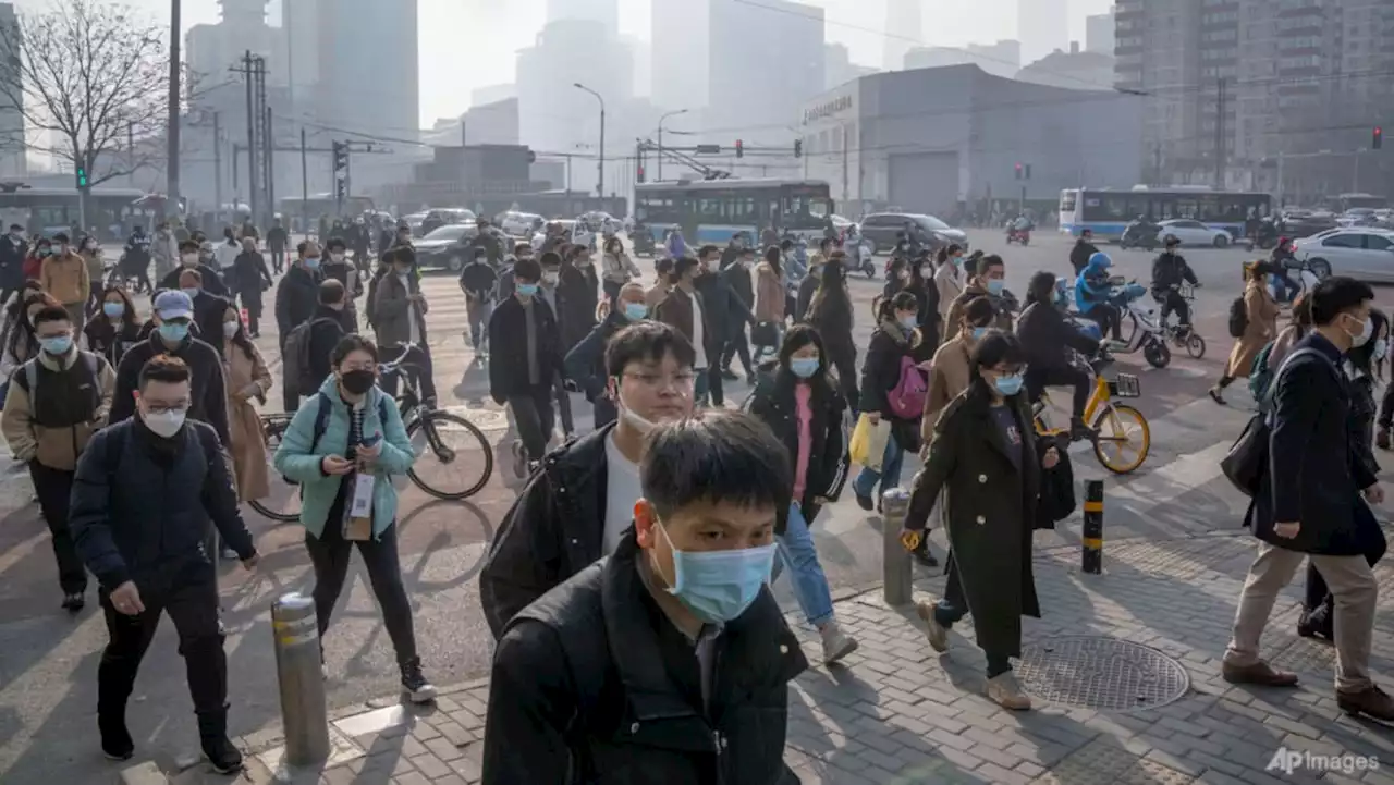 China consumer inflation falls below 1% in March