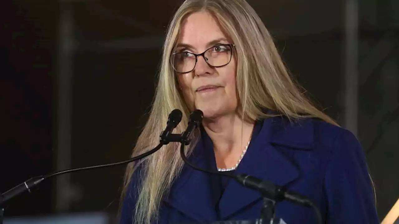 Democratic Rep. Jennifer Wexton announces she has Parkinson's disease | CNN Politics