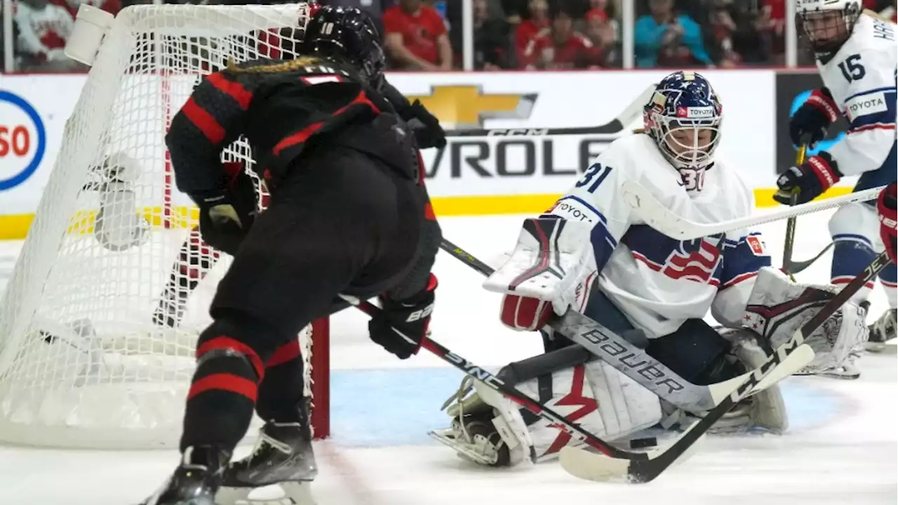 Canada downs U.S. 4-3 in dramatic shootout at women's worlds; quarterfinals up next