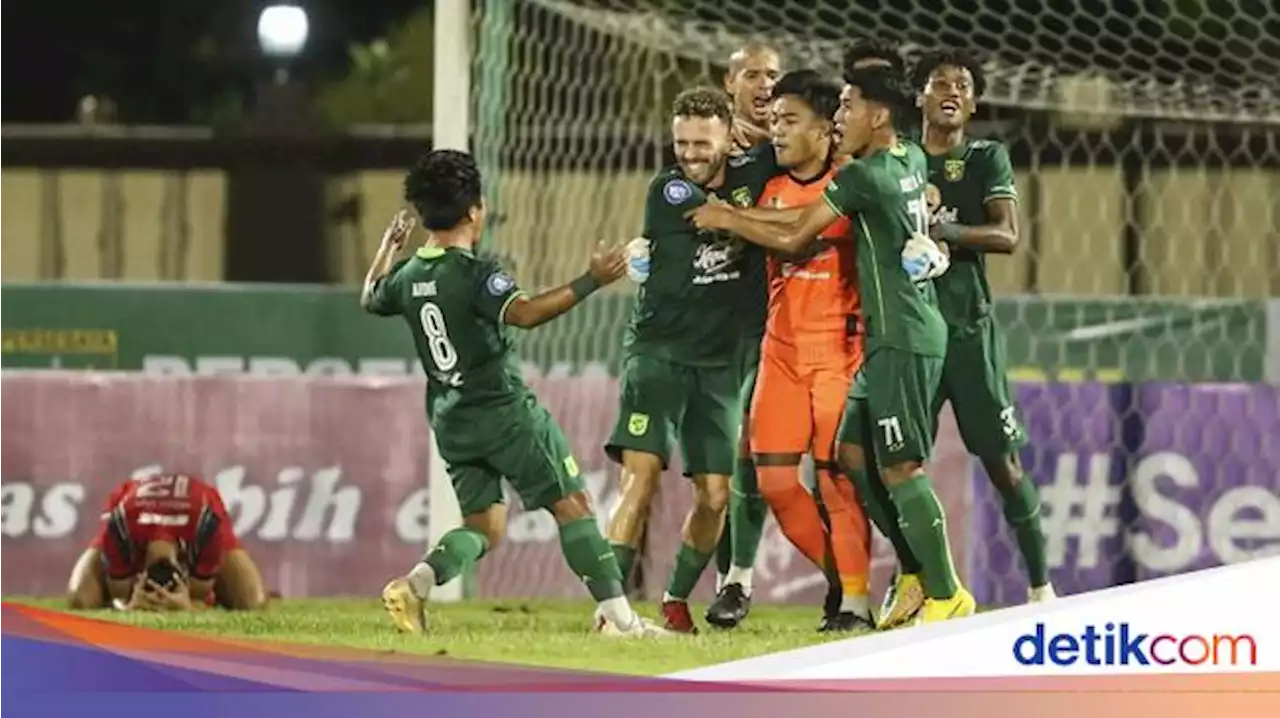 Foto-foto Persebaya Bungkam Arema 1-0