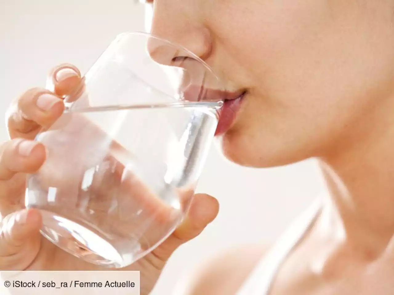 Puis-je boire de l'eau avant une prise de sang à jeun ?