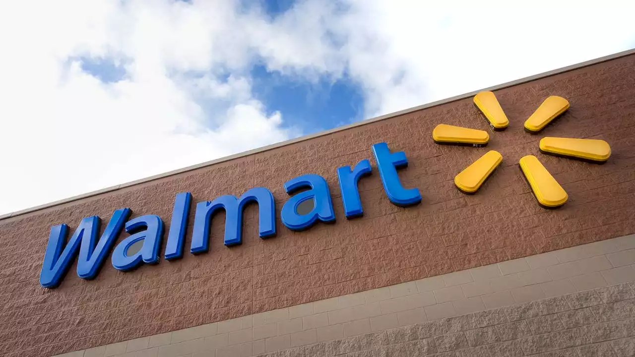 Walmart closing stores across Chicago