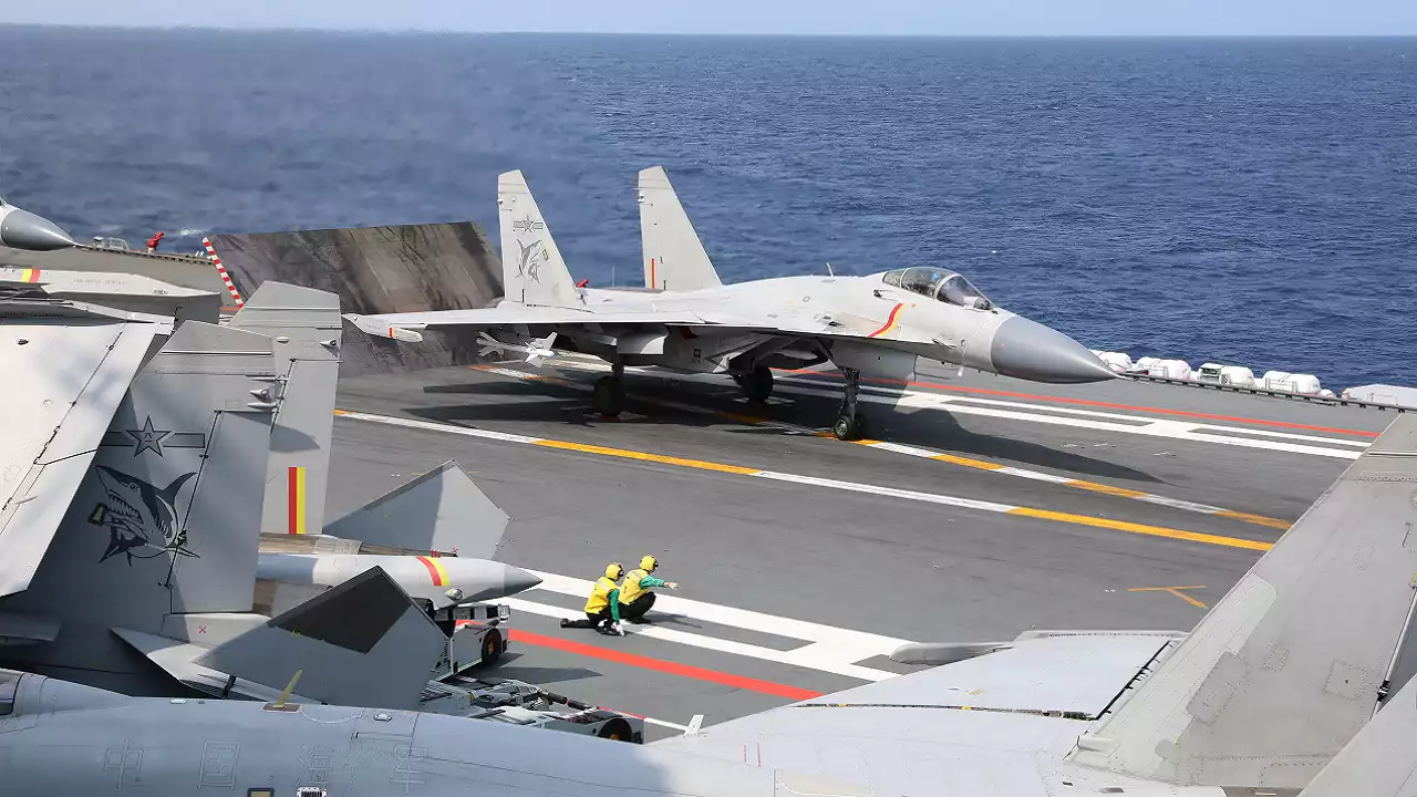 Chinese aircraft, ships lingering around Taiwan following military drills