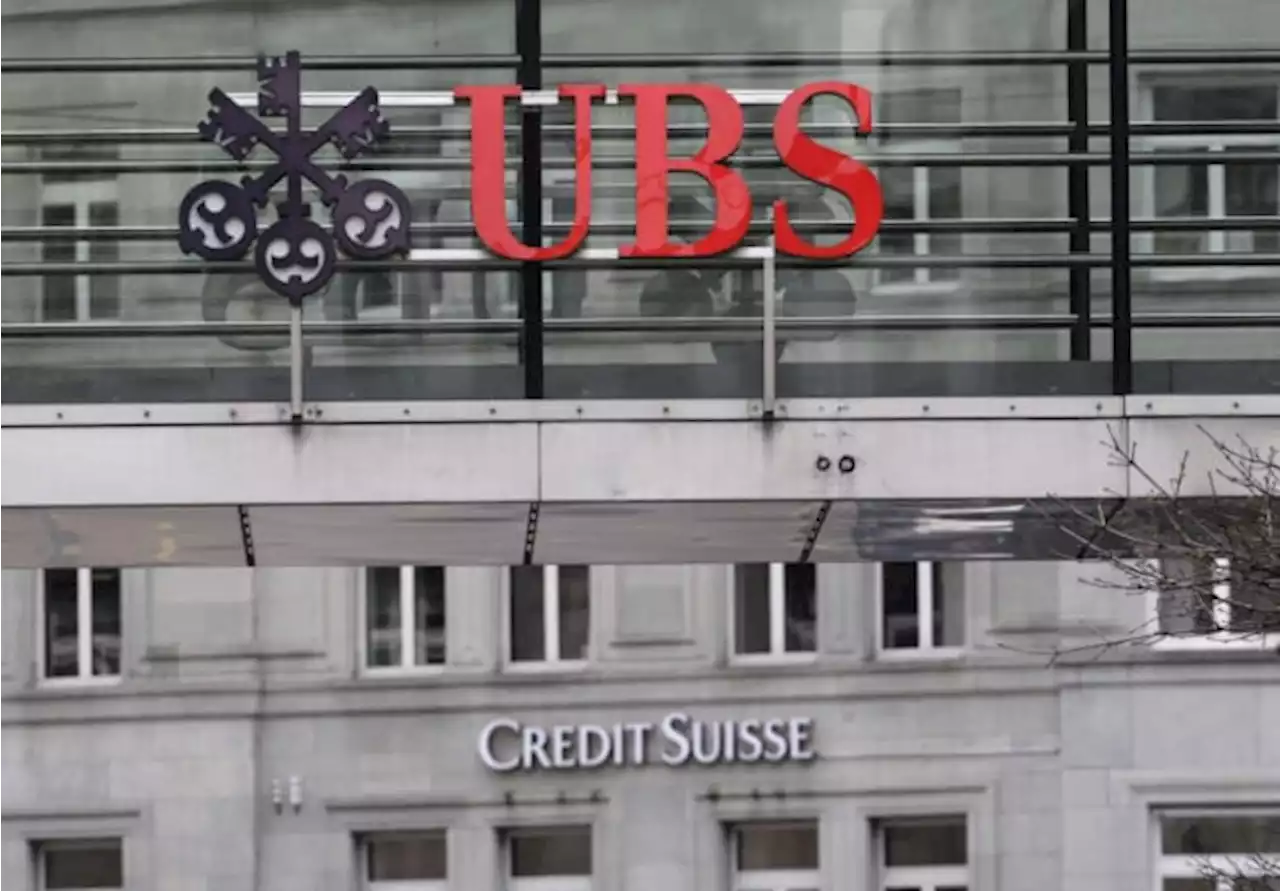 Swiss parliament holds emergency session on Credit Suisse rescue