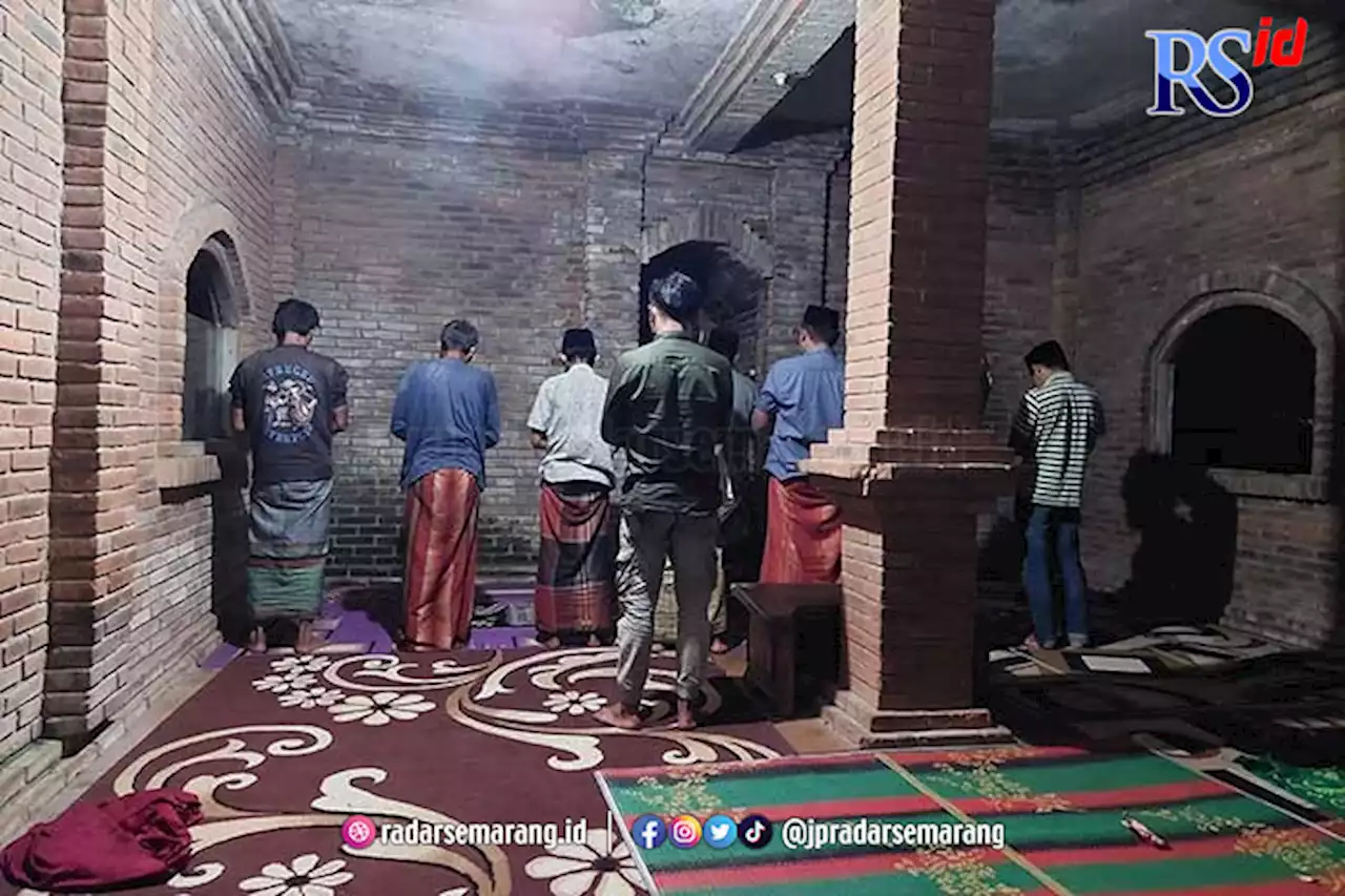 Pondok Pesantren Mamba’ul Khasanah Temanggung Merawat Orang Sakit Jiwa