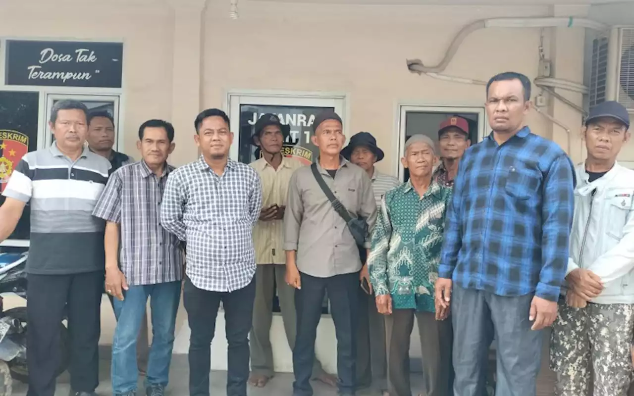 Puluhan Warga Desa Sebubus Datangi Polda Sumsel, Ini Sangat Serius, Konon Ada Penyekapan