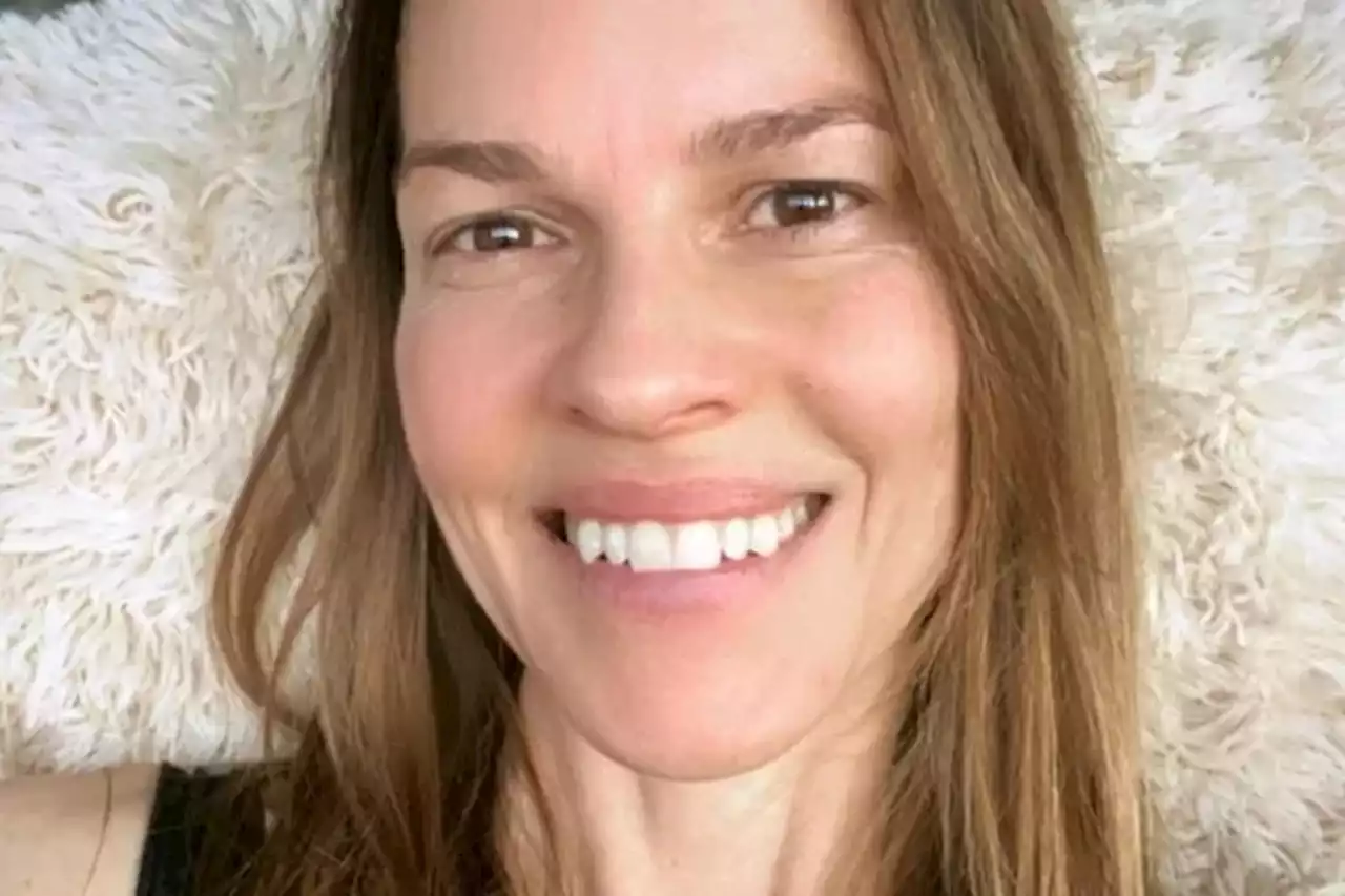 Hilary Swank presentó a sus gemelos: “No fue fácil pero valió la pena”