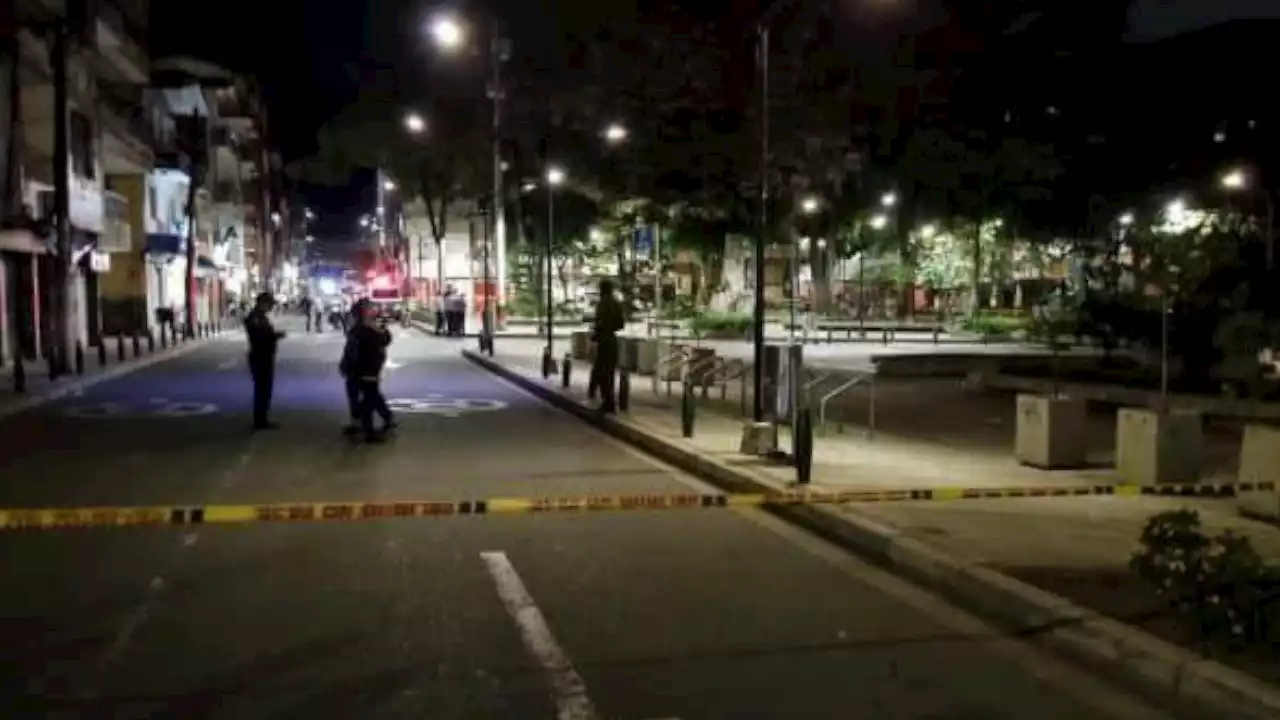 [VIDEO] Pánico por explosivos colocados por el ELN en el parque Obrero, Itagüí