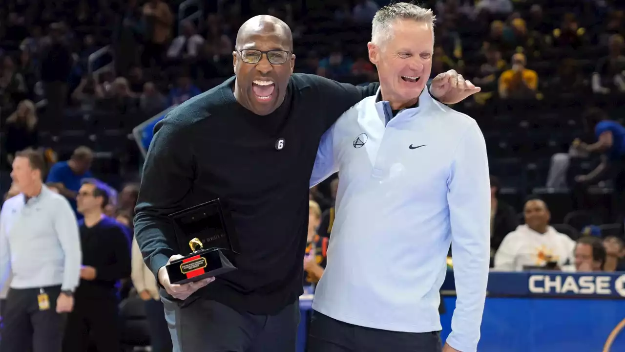 Mike Brown Has Frank Reaction to Kings-Warriors NBA Playoff Series