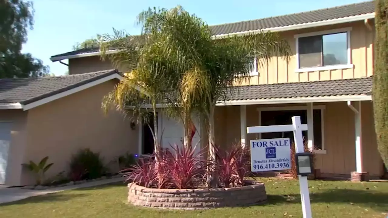 Watch: Home Values Dropping, Owners Not Anxious to Sell