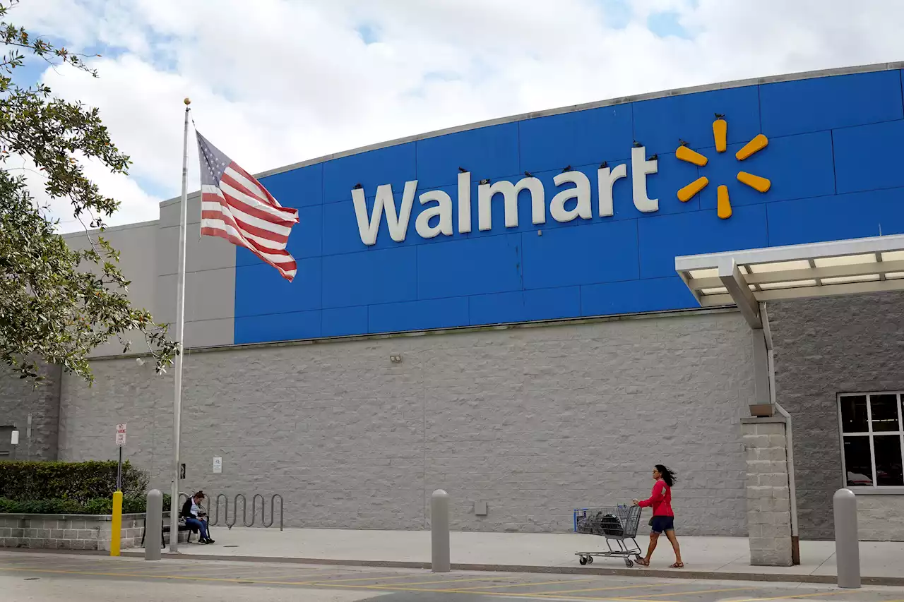 Walmart to Close 4 Chicago Stores in April