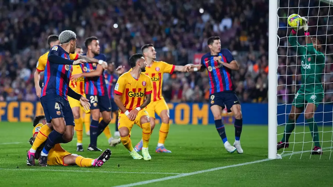 Barcelona bijt zich stuk op Girona en loopt 'slechts' een punt uit op Real Madrid