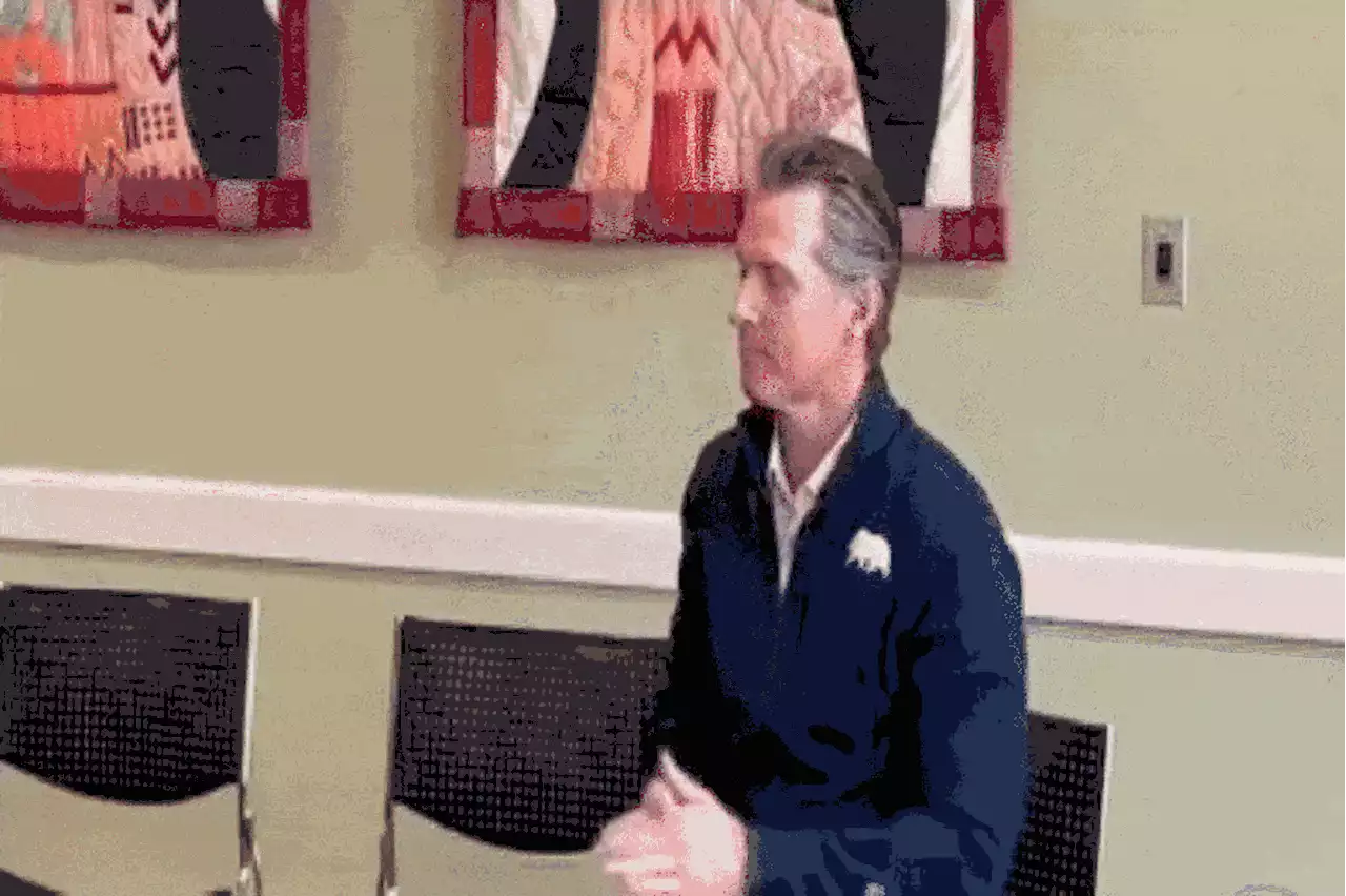 Awkward Gavin Newsom video goes viral after Florida visit: ‘Like a kindergartner’