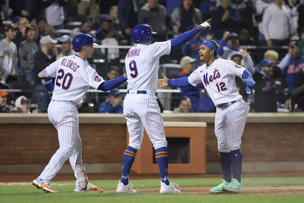 Max Scherzer silences Padres as Mets handle Yu Darvish for win in wild-card rematch