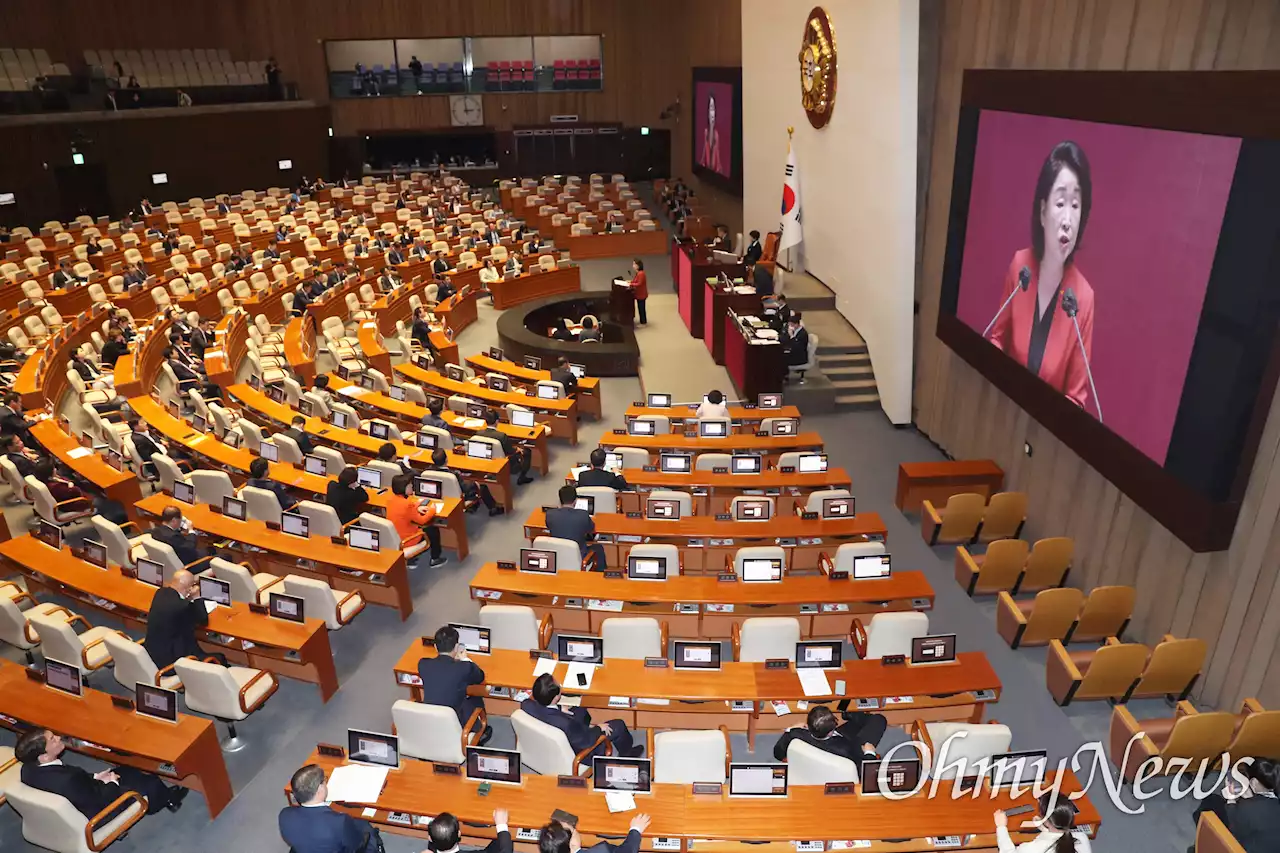 선거제 개편 논의, 국회 담장을 넘어야 한다