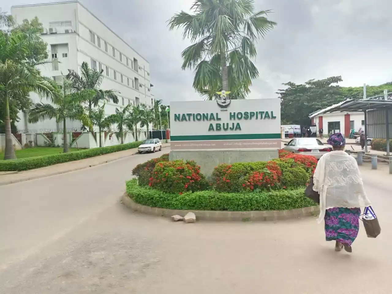 Alleged Negligence: Imo monarch accuses Nigerian hospital of causing son’s death