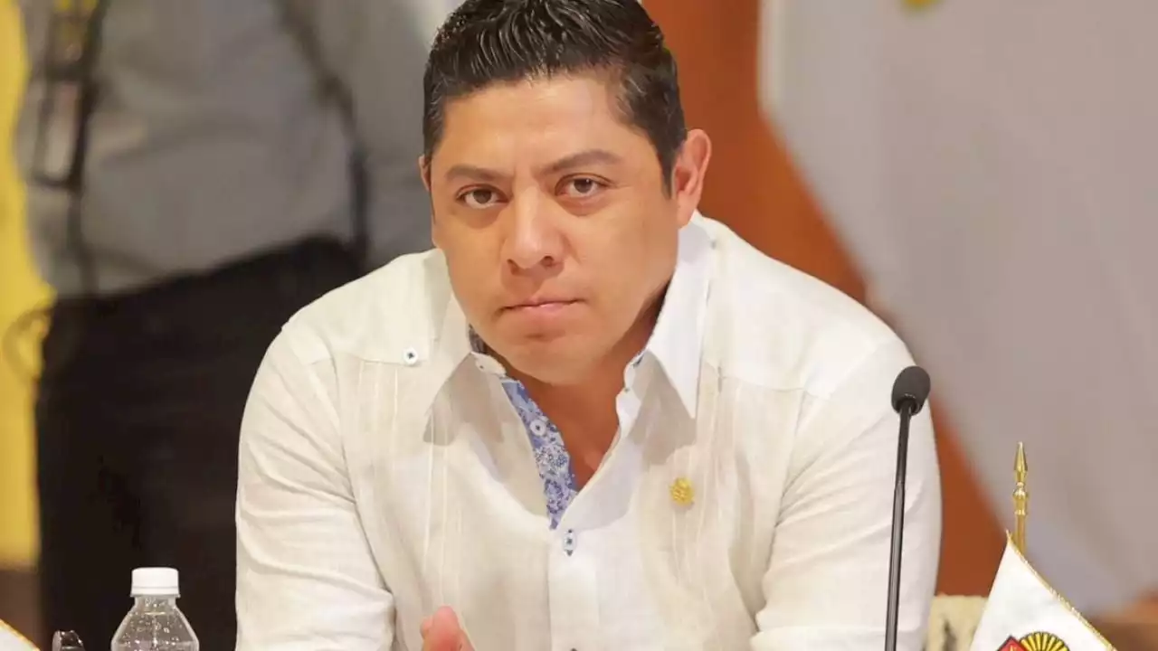 Transportistas usan empresas fachada para traficar migrantes: Gobernador de SLP