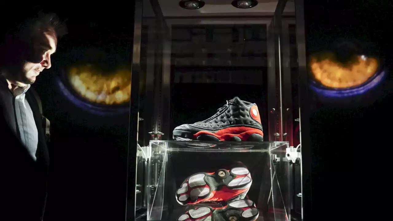 Des baskets portées par Michael Jordan vendues 2,2 millions de dollars aux enchères