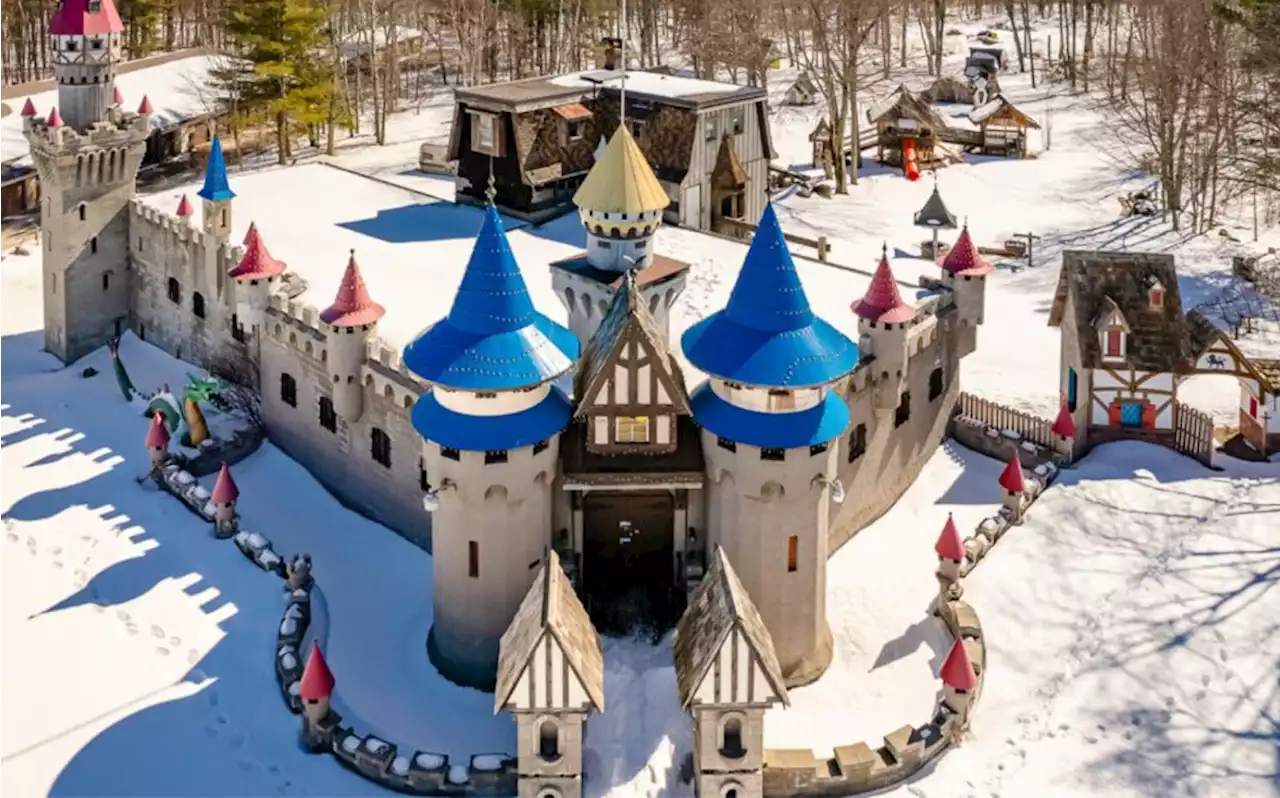 'Enchanted Kingdom' Castle in Ontario Hits the Market for $1.2M