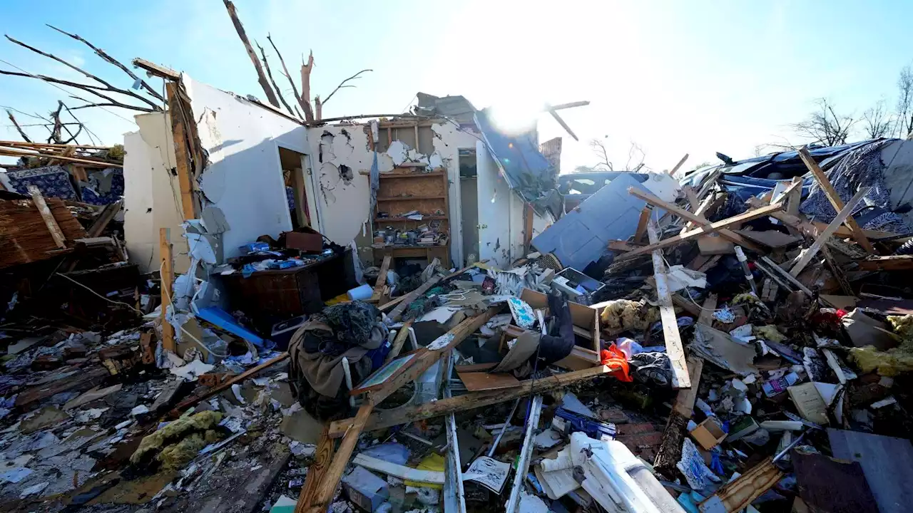 Covering and dealing with the aftermath of a tornado outbreak