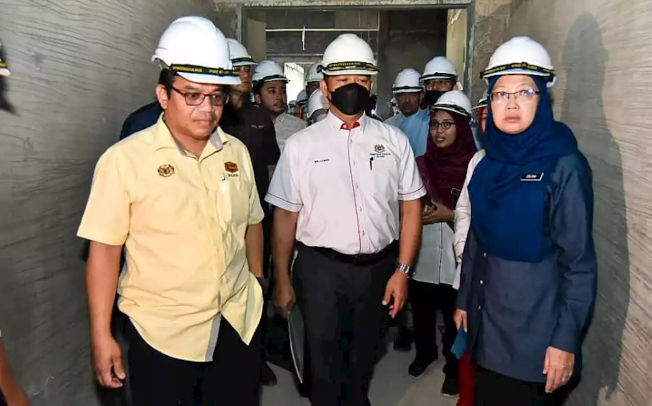 Tiga projek ‘sakit’ Kementerian Kesihatan lewat hingga 45 peratus