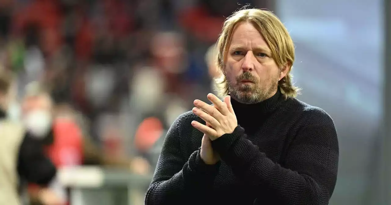 Mislintat over spelers met eventuele vertrekwens: 'Denk niet dat Ajax haast heeft'