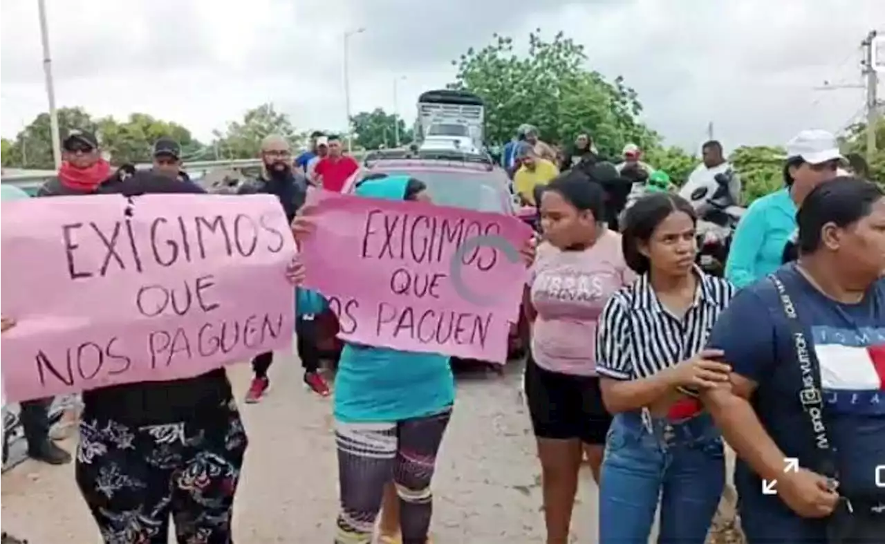 Manipuladoras del PAE en El Banco, Magdalena exigen el pago de sus salarios