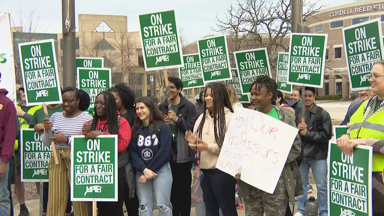 Mayor-Elect Brandon Johnson Shows Support to Striking Chicago State Faculty as Labor Disputes Continue at Other Area Colleges