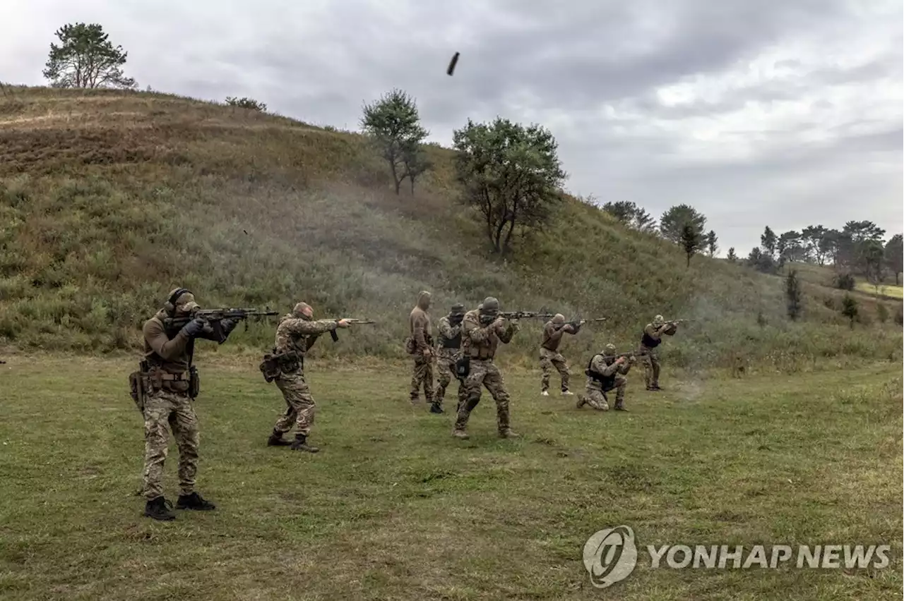 대반격 노리는 우크라, 공격적 징병…병역거부자 징역형도 | 연합뉴스