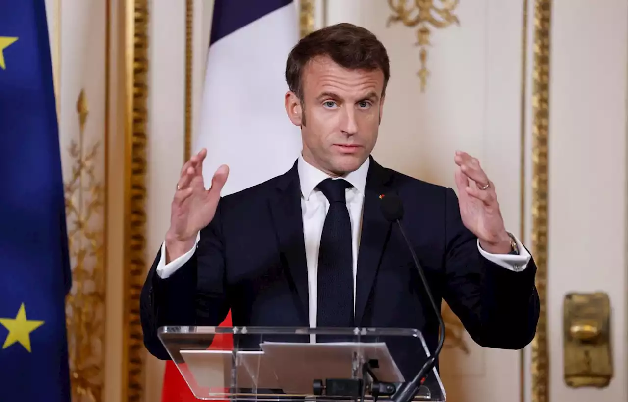 Macron ouvre la porte aux syndicats après la décision des Sages