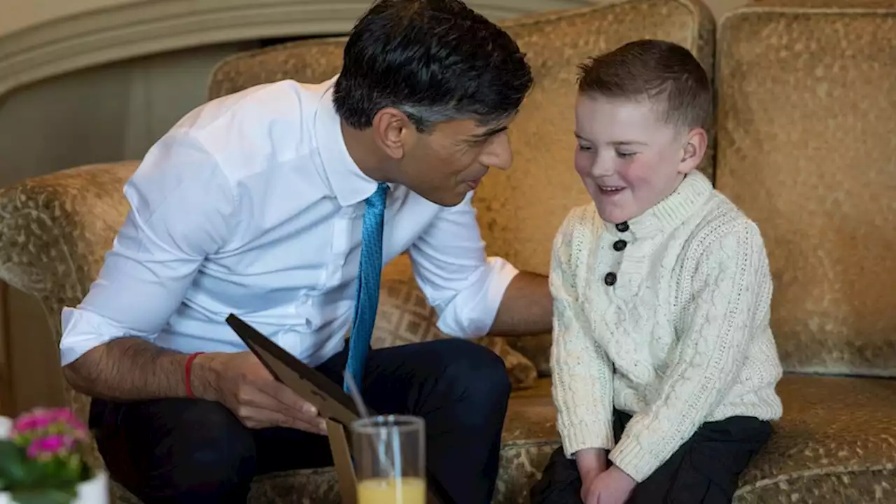 Six-year-old receives PM's award for transforming organ donation in Northern Ireland