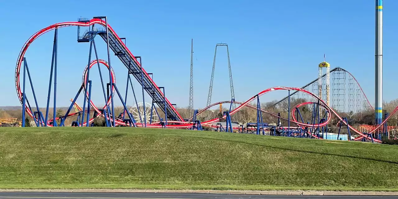 Police: More than 100 teens involved in massive fight at amusement park