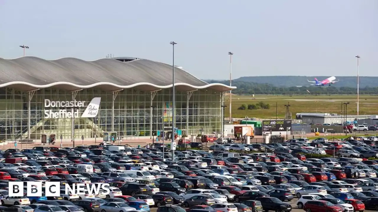 Doncaster Sheffield Airport: Council sets aside money to reopen closed airport