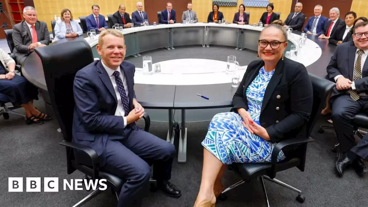 New Zealand cabinet reaches gender equality for the first time