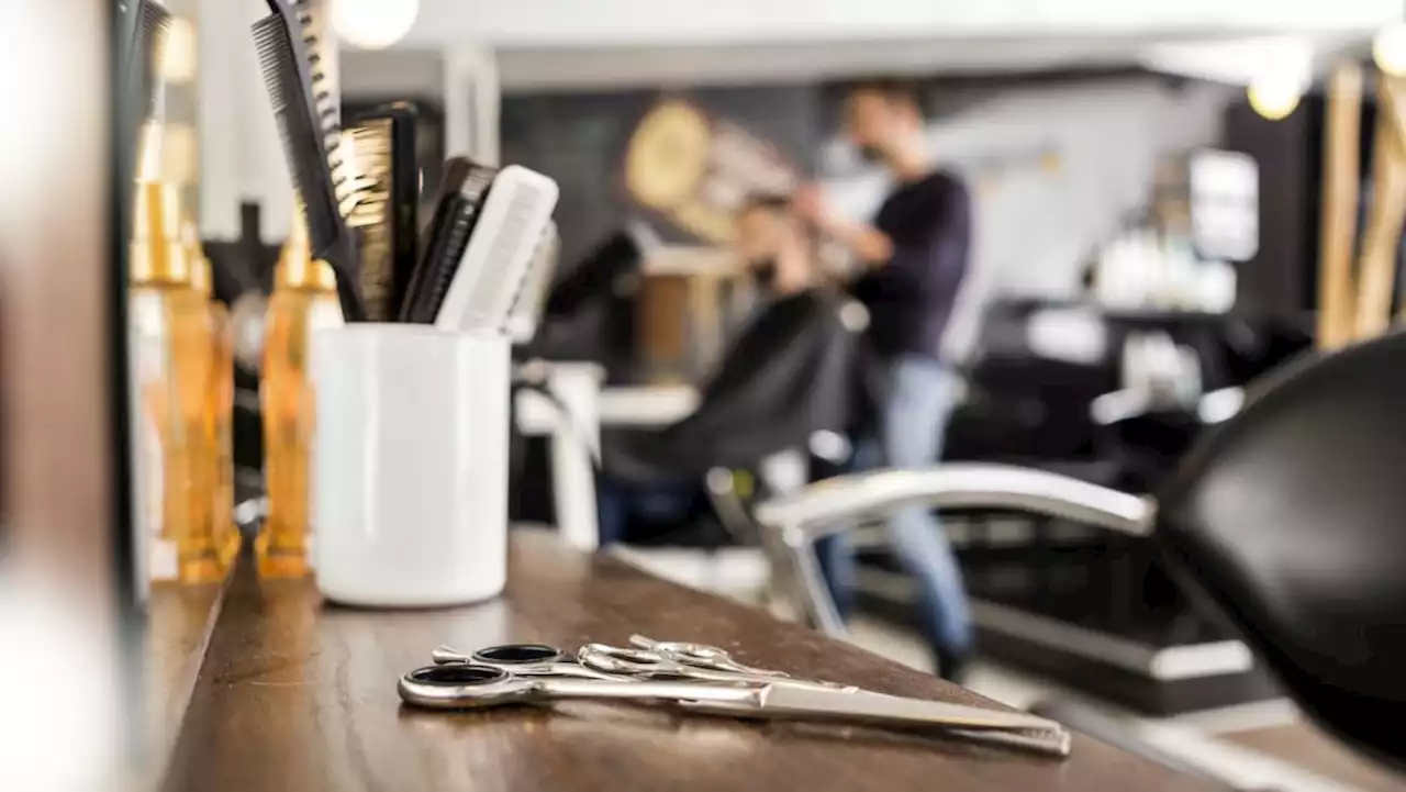 Barbershop in Malaysia under investigation after allegedly overcharging tourist for haircut