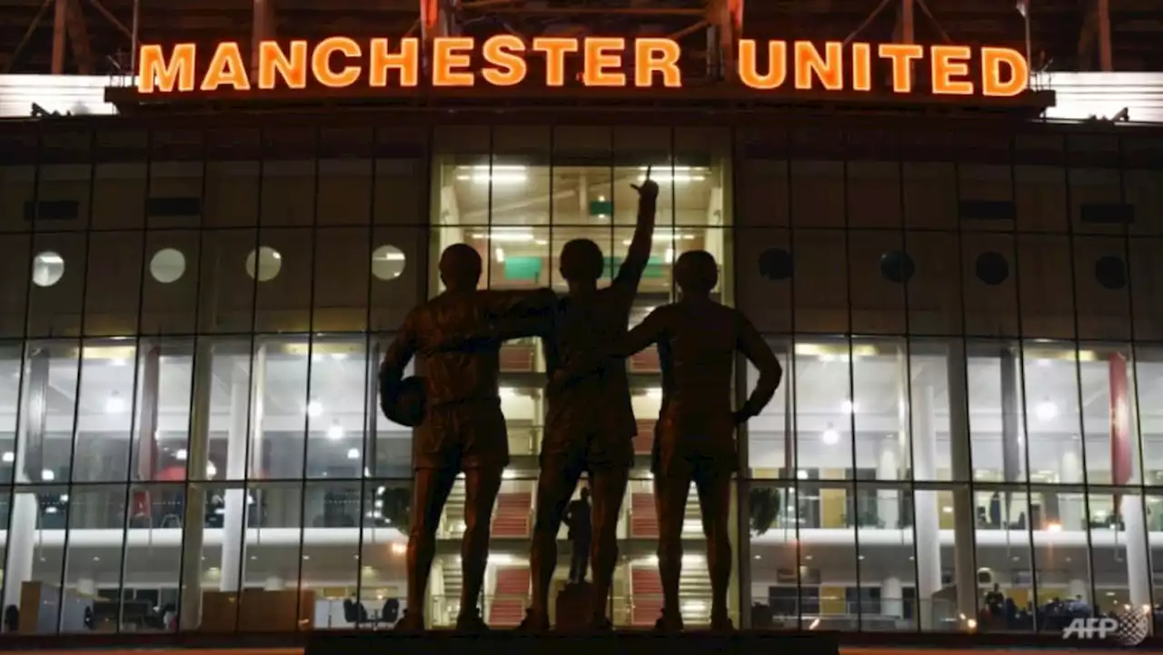 Manchester United bidding process goes to third round