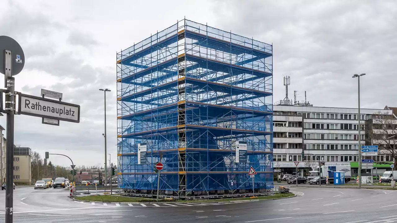 Cadillac-Skulptur am Kudamm soll wieder funkeln