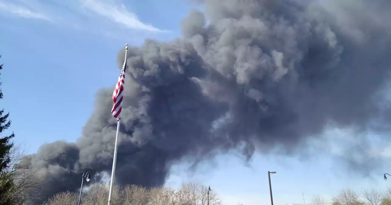 WATCH: Massive Indiana industrial fire emits toxic smoke, winds carry fumes into Ohio