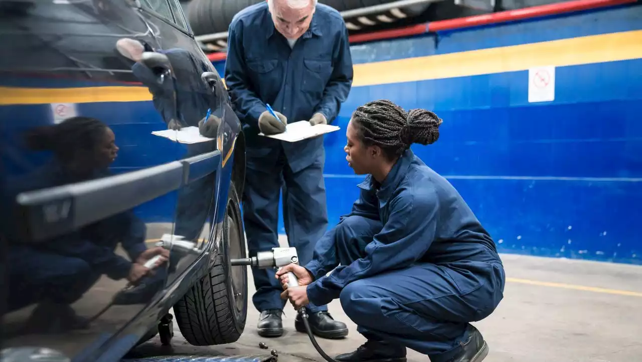 Ausbildung in Deutschland: Zahl neuer Verträge leicht gestiegen – nicht so im Handwerk